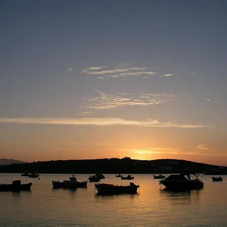 Ostria & Aparthotel 4*