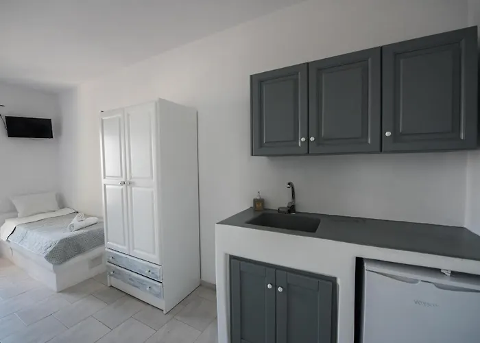 Apart-hotel Ostria &