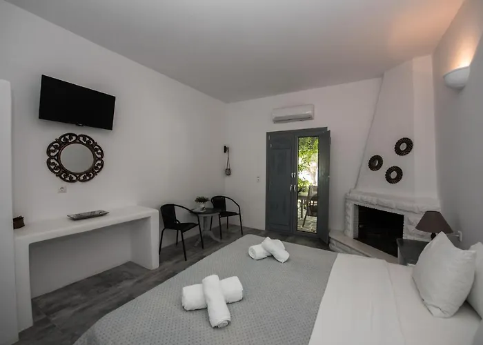 Apart-hotel Ostria & 4*