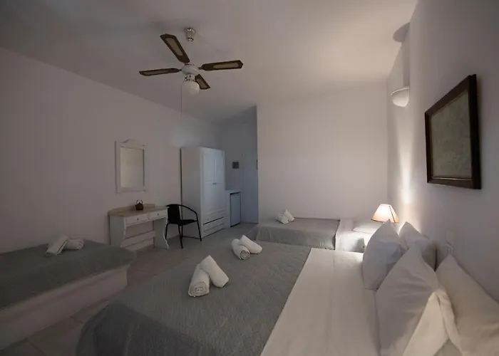 Ostria & Aparthotel Alikí