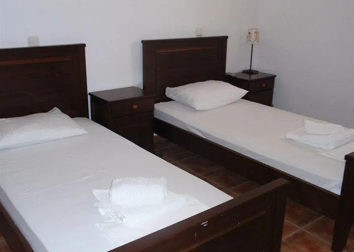 Aparthotel Ostria & 4*